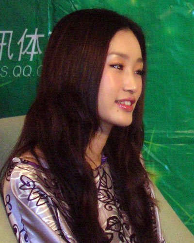 女星:苏杯最美礼仪小姐组图舒淇酷似嘴巴_v女星有丰满的性感韵味性感身材匀称图片