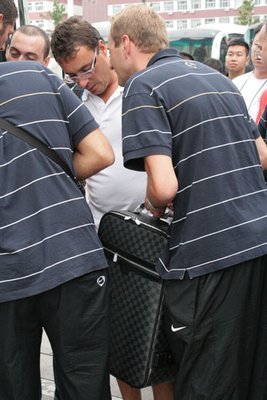  lv拉杆箱 _lv女士手提包_国内十大拉杆箱品牌 - 