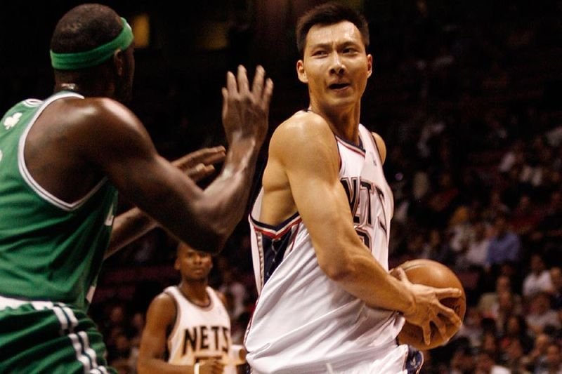 十大走步王:皇帝螃蟹步冠天下 姚明阿联在列 _