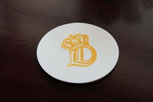 组图:林丹庆生 品牌服装印满新版名字LOGO_男