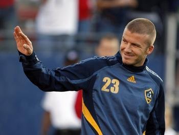 小贝新发型席卷时尚界 <em>五个月</em>为米兰赚2000万