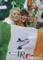 爱尔兰美女球迷养眼