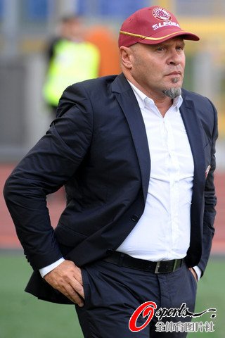 意甲十大奢侈品:里皮的雪茄 巴乔踢飞的点球