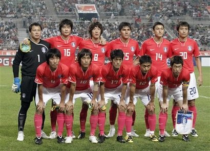 图文:韩国男子足球队_国际足球
