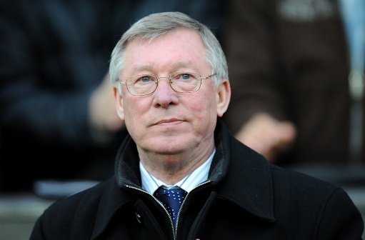 主教练排名_辽宁主教练杨鸣西装照(3)