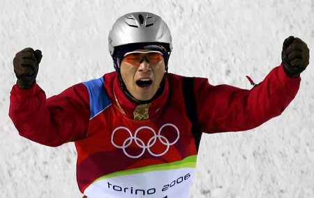 韩晓鹏积分低 首位男子冬奥冠军恐无缘温哥华_体育_腾讯网