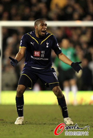 图文:富勒姆0比0战平热刺 到底在咆哮什么