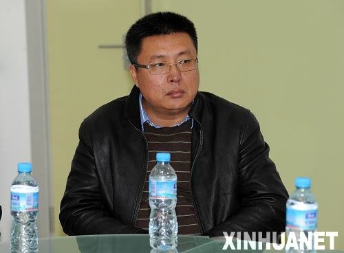 曹景伟:初中开始就迷上足球 将组织科研团队