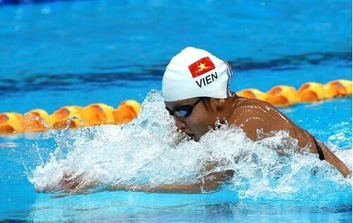 越南揭2015模范运动员 游泳女将阮氏映圆获封