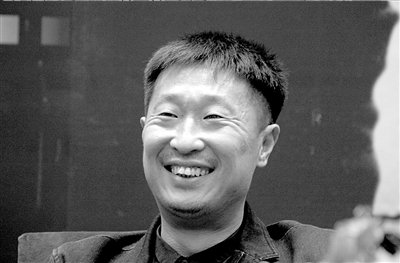 林永健演特务小眼睛闪凶光