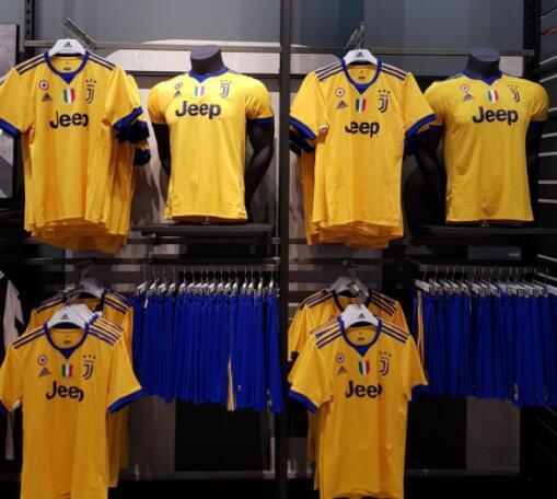 尤文公布新赛季客场球衣 黄色为主配新队徽