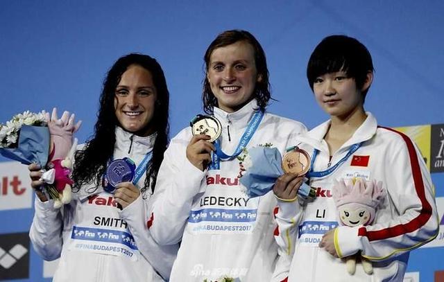 15岁新星李冰洁遗憾摘铜 要站在奥运会最高奖