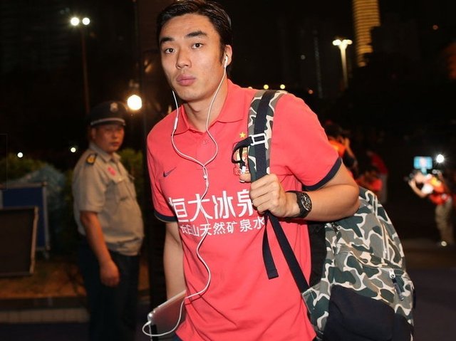 恒大决赛将换胸前广告