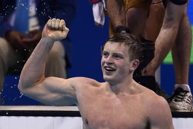 50蛙预赛英国名将破世界纪录 闫子贝破全国纪