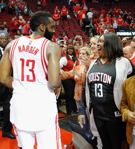 巨星背后的伟大女人！为何他们单亲家庭较多？