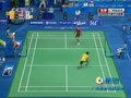 视频：羽毛球男单 李宗伟回球精准压线得分