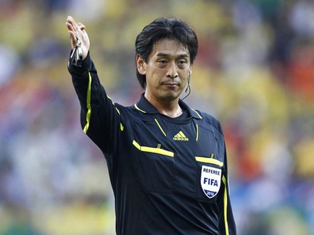 学习NBA!布拉特欲引入回放 死球可挑战裁判