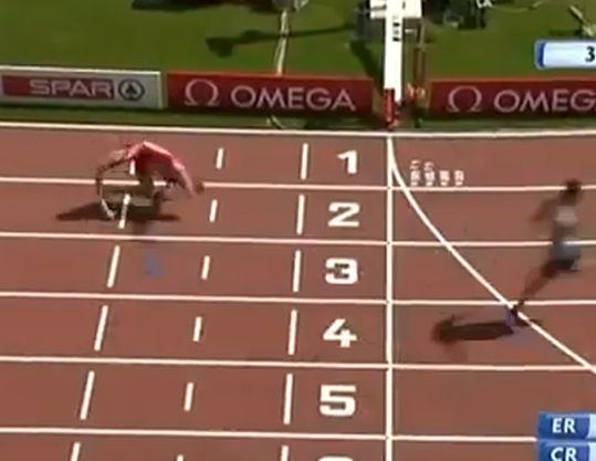 奥运旗手刘翔呼声最高 运动员跑百米竟断腿!