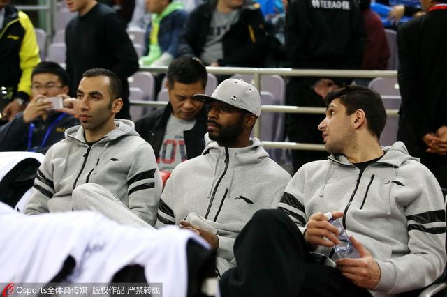 最贵板凳席:签证问题? 北控三外援齐缺阵