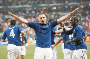 德,意制 法,拦西