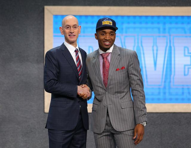 掘金13顺位选中米切尔 送至爵士换24号签+悍将_NBA_华体即时比分直播网