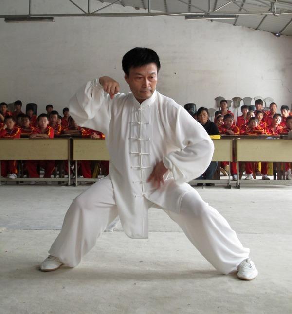 中国传统武术VS泰国泰拳,谁更胜一筹?