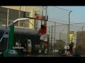 视频：民间百大精彩扣篮 篮球之梦助你飞翔