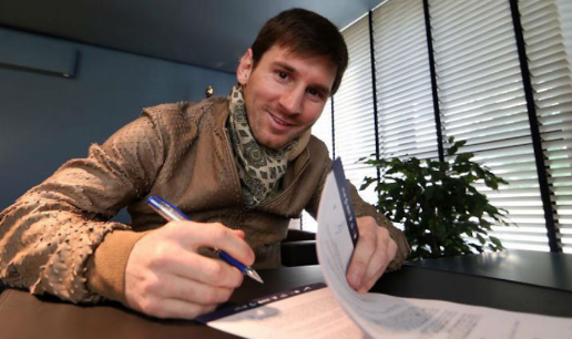 曝梅西续约巴萨只差签字 已预支5000万欧薪水