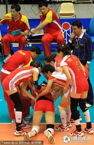 惠若琪左肩脱臼恐休一周 <em>中国女排</em>一传迎考验