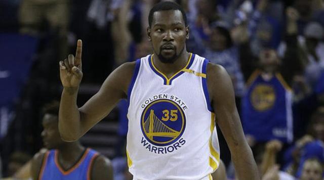 KD：对我喷垃圾话我必回嘴 不在乎韦少穿什么 