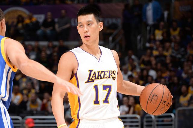 林书豪0得分生涯罕见 遭库里完爆这太尴尬