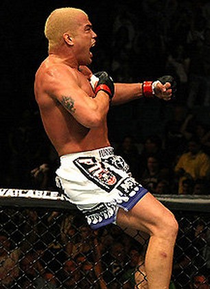 奥尔蒂兹入名人堂实至名归ufc148守最后荣誉