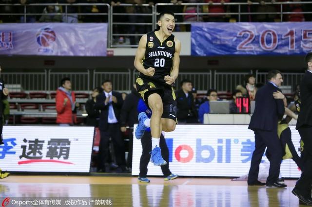 鲁媒:山东如何反败为胜?录像回放挑战昏哨_体