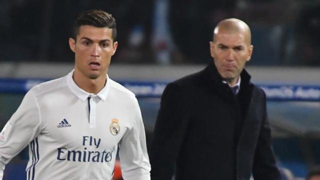 齐达内:C罗最佳位置非中锋 未来还将轮换他_体育_腾讯网