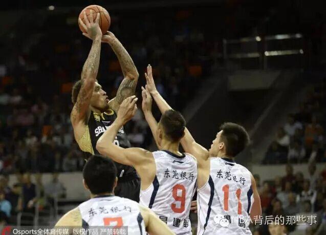 神人 比斯利 首战太疯狂 能改变山东男篮多少?_