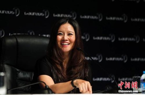 杨钰莹时尚似少女_2015杨钰莹收入(2)