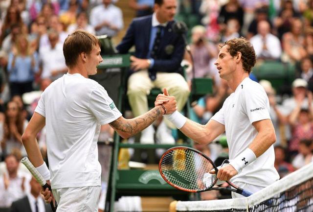 Gay tennis fans pics