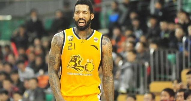 他在NBA年薪千万却在CBA爆发 一夜点20位女