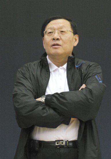 李元伟图片