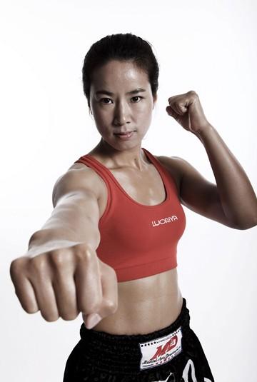 中国搏击玫瑰唐金:超越自我的冠军路