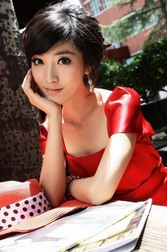 杜威女友曾被萨翁称赞中国最<em>有亲和力女生</em>(