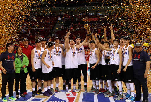 Jr.NBA高中组总决赛落幕 清华附中男篮勇夺冠