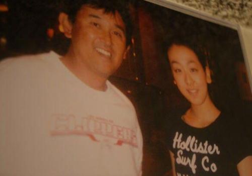 日花滑女神怒断父女关系 疑因父亲施暴被捕