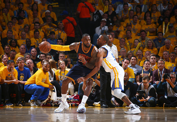 G2吹罚报告:争议判罚詹皇先走步而且 总决赛骑