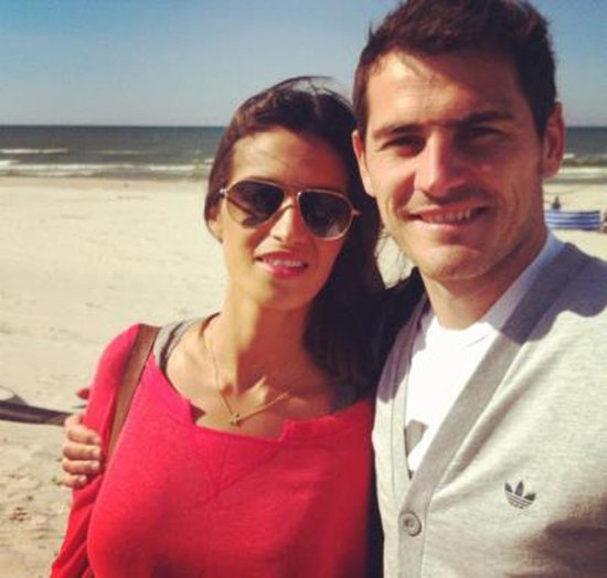 图文:<em>卡西利亚斯</em>携<em>女友</em> 悠游波罗的海尽放松_