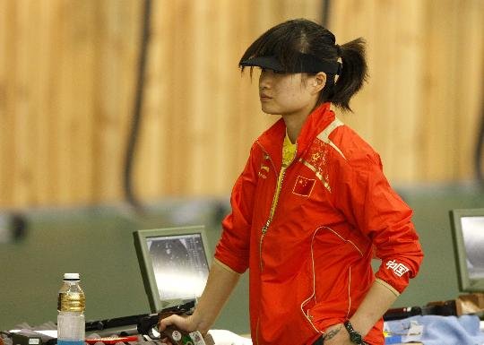 辣妈郭文珺霸气<em>归来</em> 10米气步枪获奥运门票_体