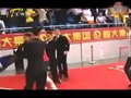 视频：女排保安围殴天津球迷 队员飞踹解救