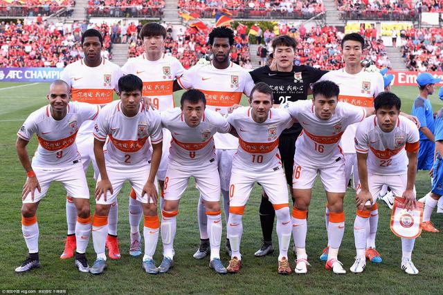 鲁能亚冠名单:野牛无缘 塔神吉尔领衔四外援