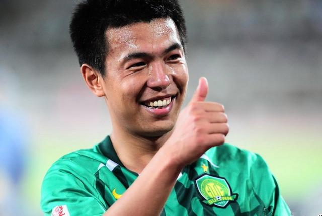 深圳宣布签约徐亮 金左脚北上广深效力一个遍