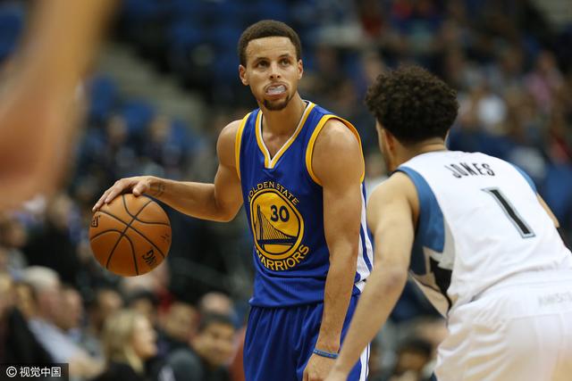 半场:四将上双!狼群逞强对峙 勇士11-1反扑